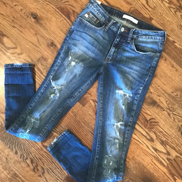 KanCan Mid Rise Distressed Skinny Jeans - Picture 1 of 12